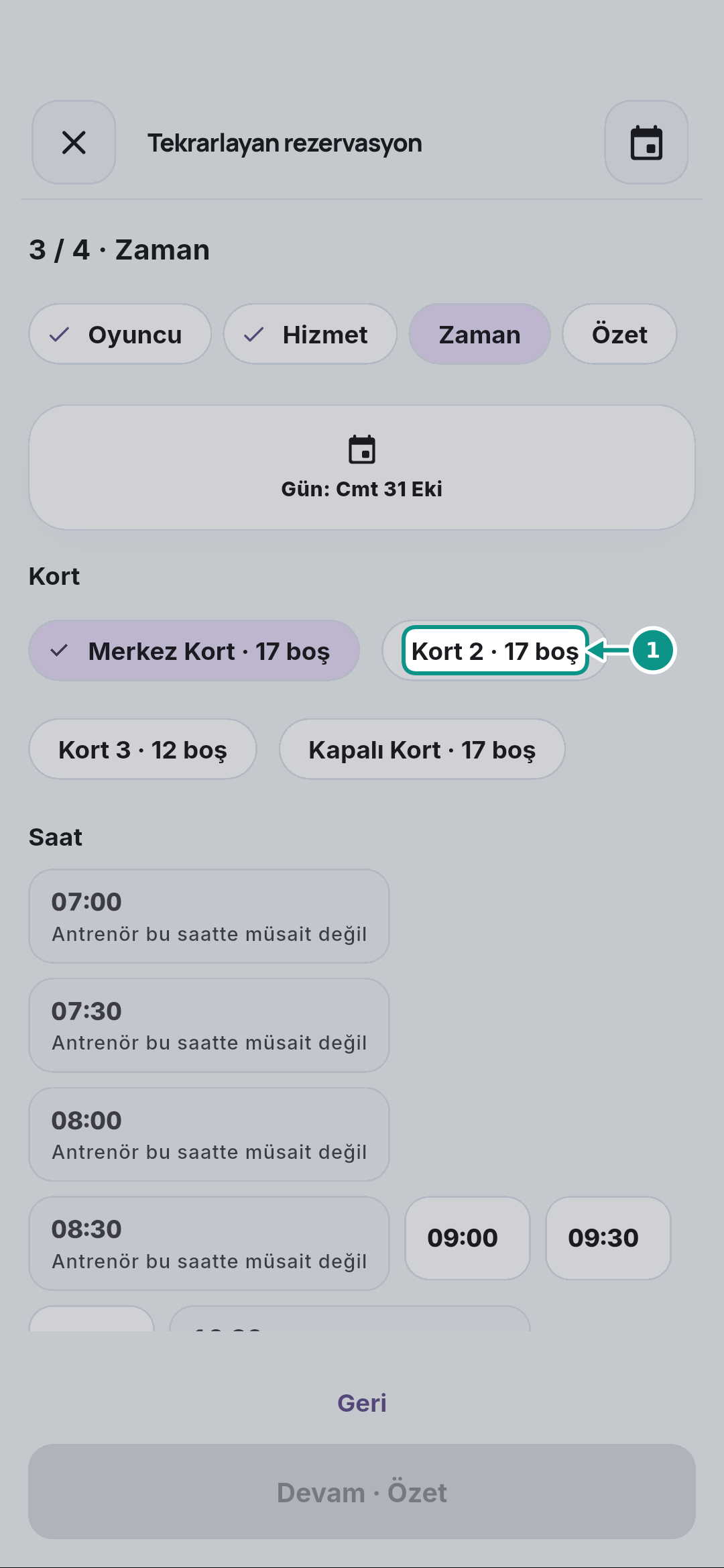 Haftalık özel ders serisi oluşturmak: Kortu seçin